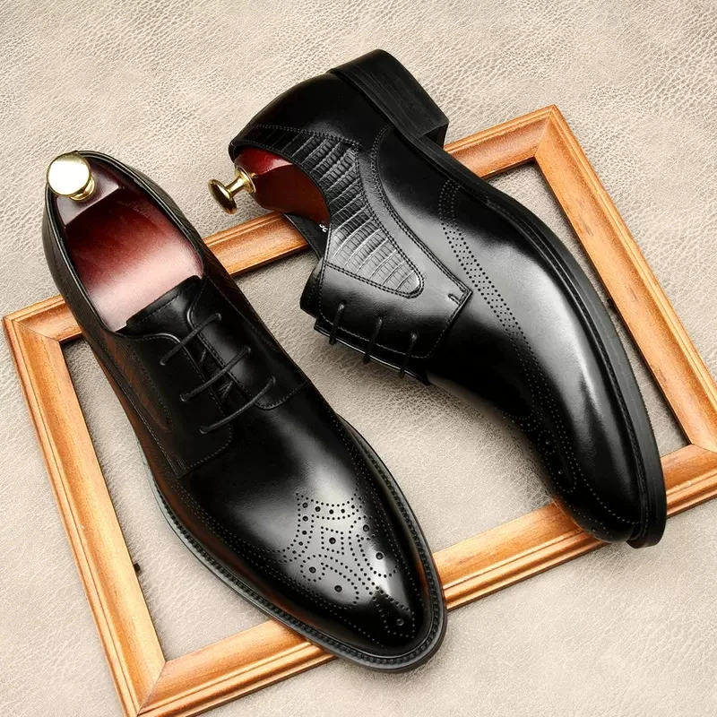 

Genuine Leather Men Dress Shoes Office Business Wedding Black Carving Luxury Formal Brogue Pointed Toe oxfords Mens Shoes