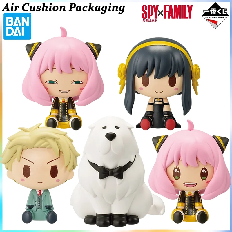 

Оригинальная фигурка Bandai Ichiban Kuji Series Prize H: Spy X Family, Лойд Форджер, Йор, Аня, в костюмах, в сидячей позе, ручная работа, коллекционная модель