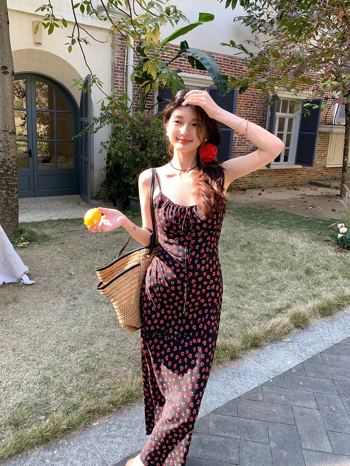 

Retro Rose Floral Print Slimming Dress Women's Camisole Long Dress Inner Wear VU Neckline Spring Summer Casual A-Line Skirt
