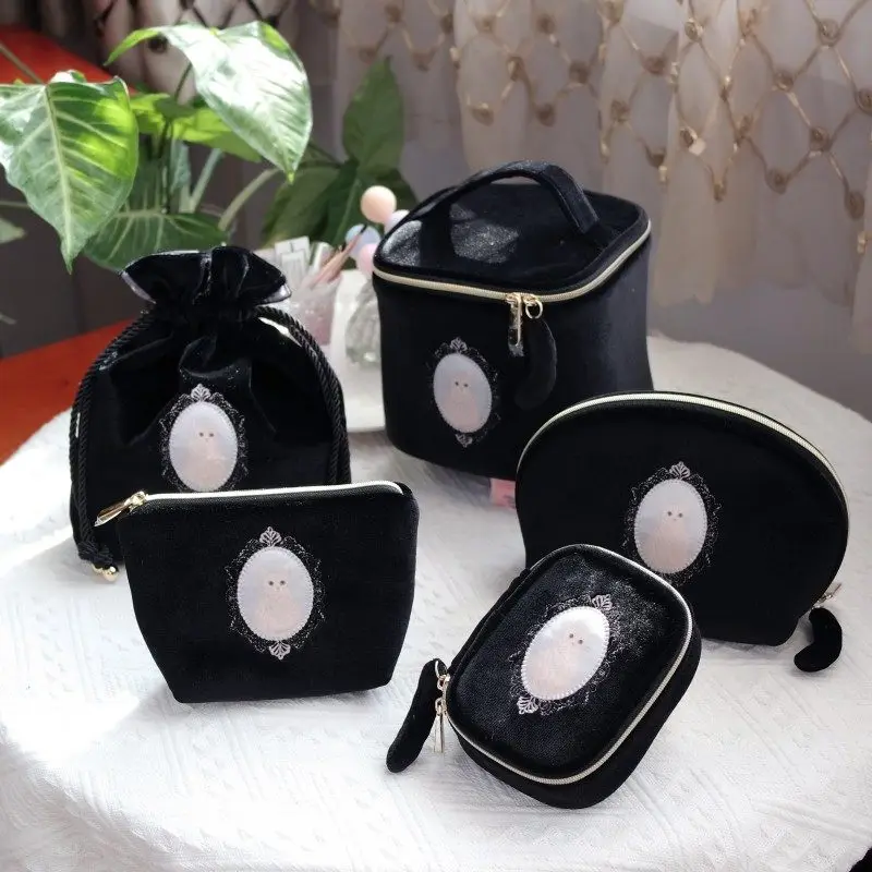 

Японская милая бархатная мини-косметичка с котом, губная помада, сумки для хранения на воздушной подушке, женская сумка для ювелирных изделий, портативные маленькие ручные сумки