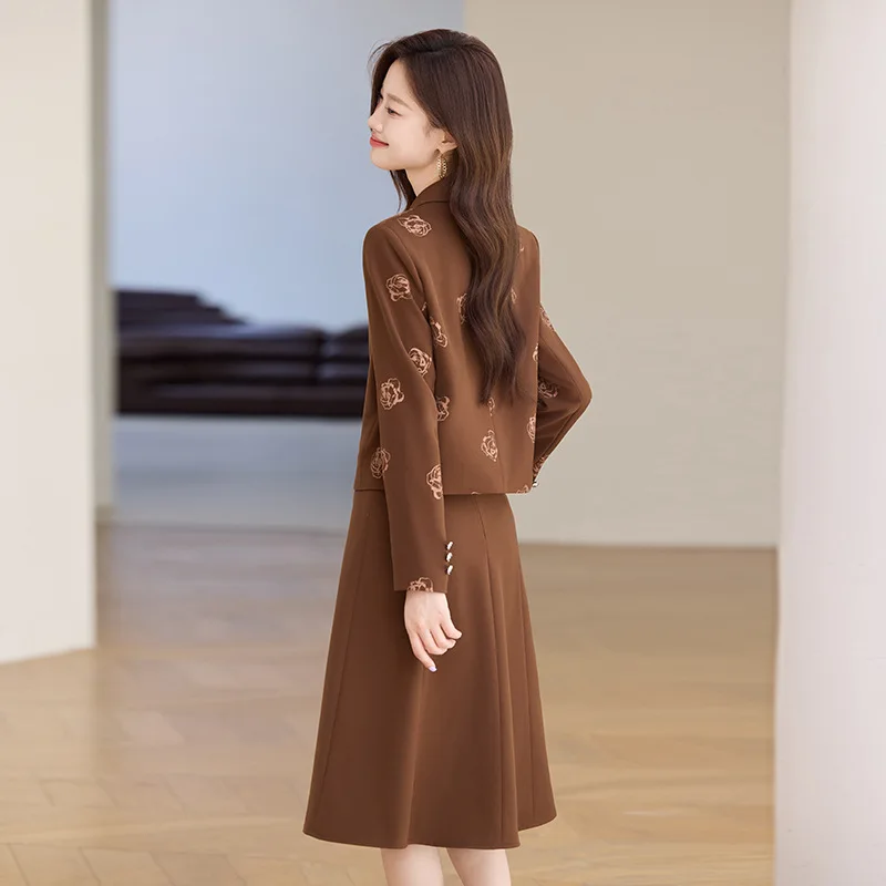 Women's High-Grade Brown Suit Jacket2024New Spring and Autumn Fashion Temperament Commute Professional Skirt Suit Suit