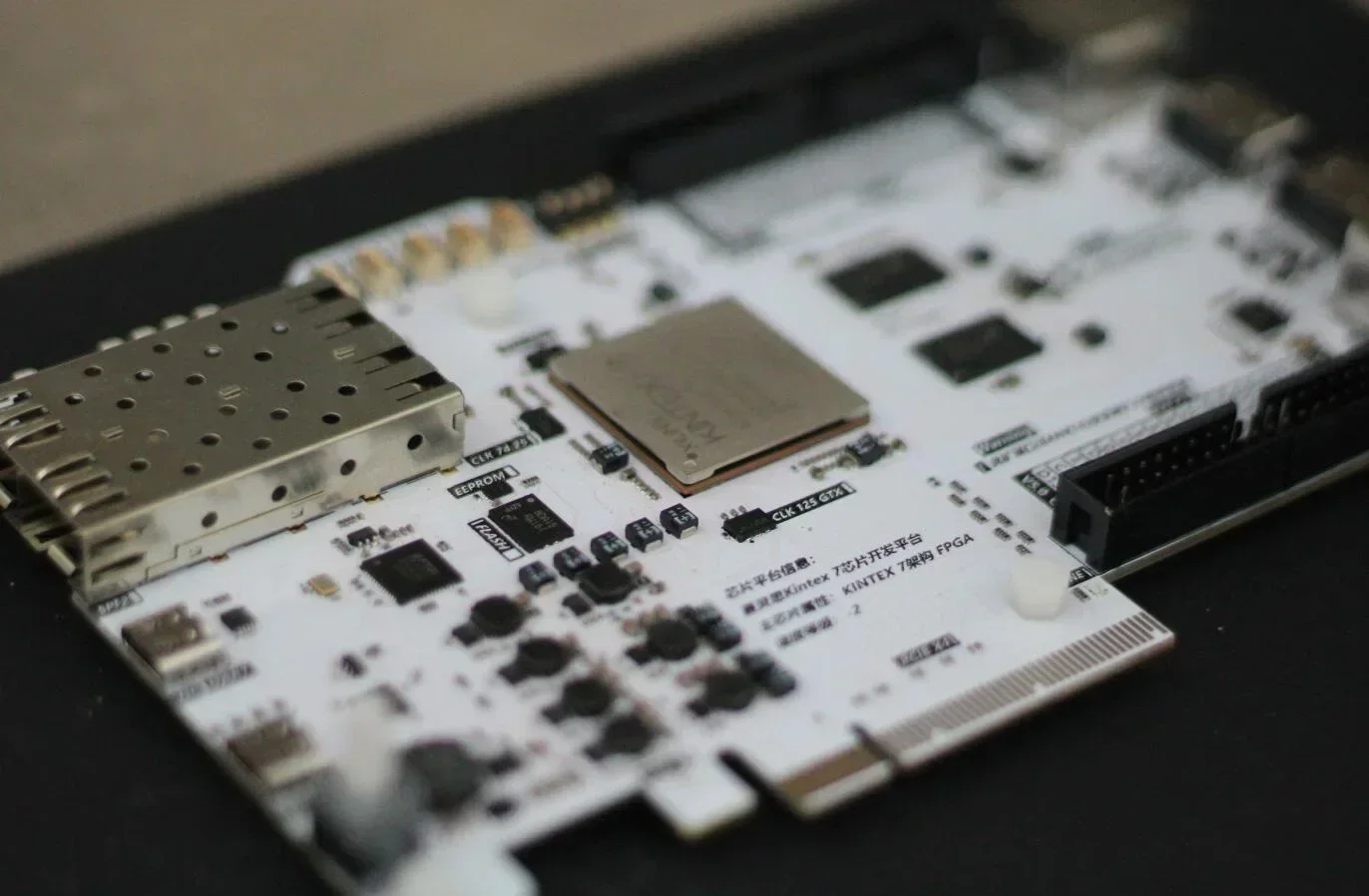 Плата разработки FPGA Xilinx Kintex 7 XC7K325T для электронных компонентов