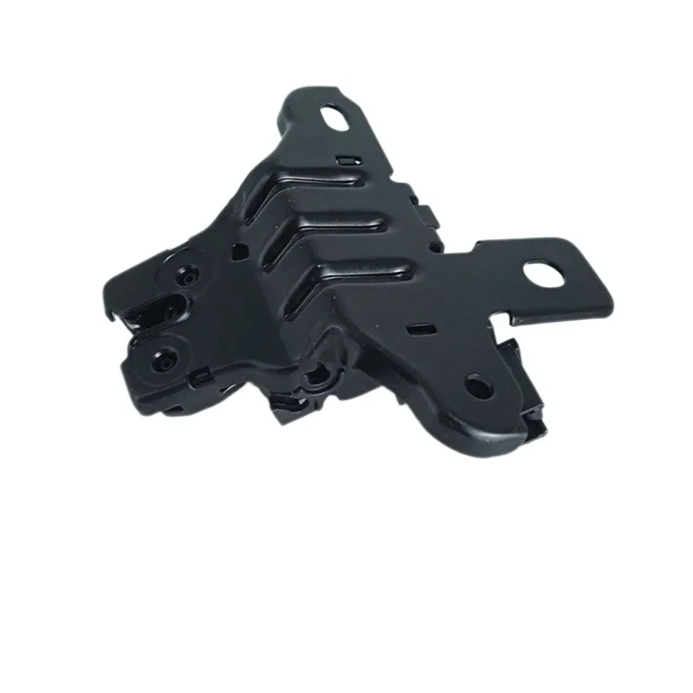 

3 Car Parts Trunk Lock ED8B-F43282-AA