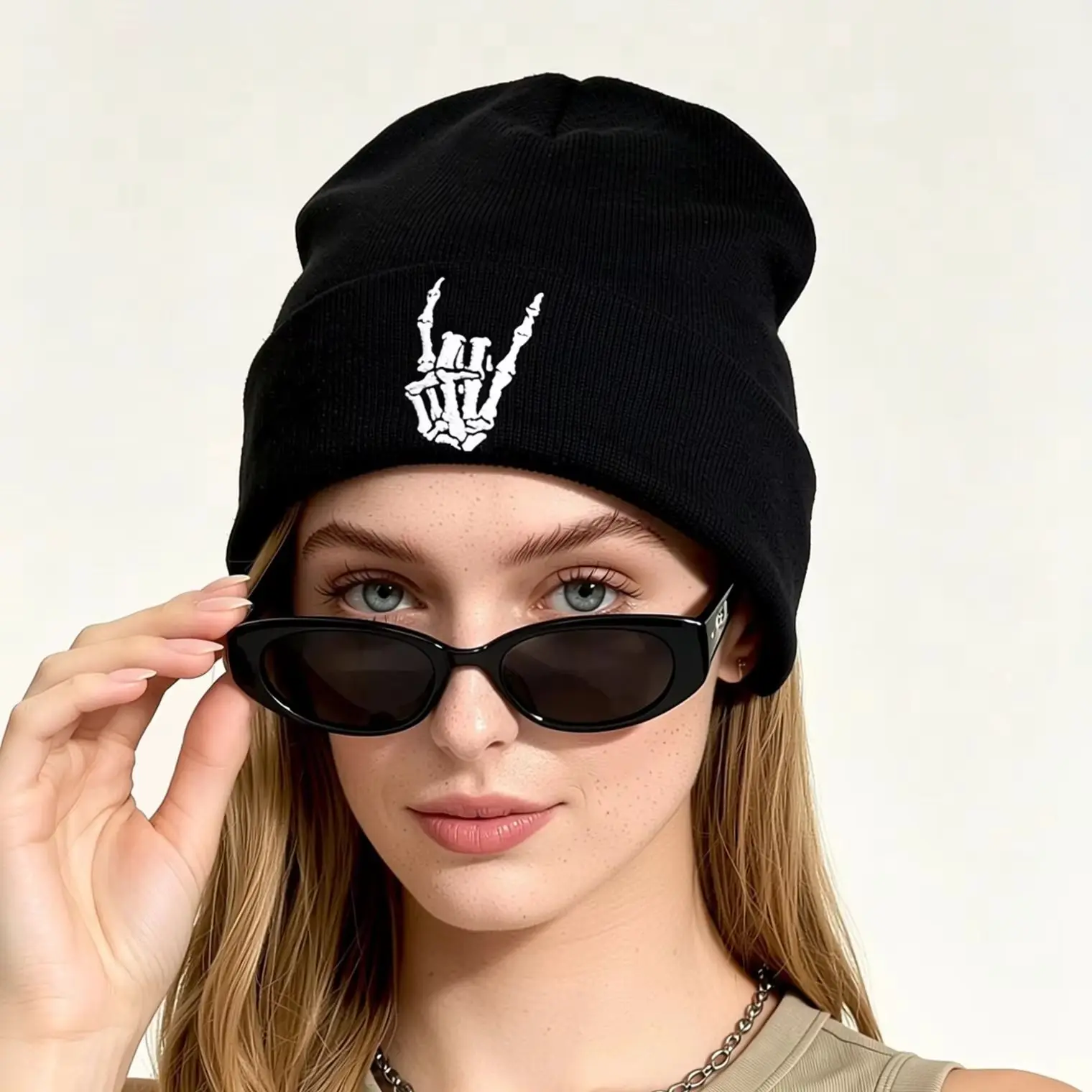Black Skeleton Embroidered Warm Knit Cap, Street Hip-Hop Versatile Winter Hat for Men Women Outdoor Daily Street Wear