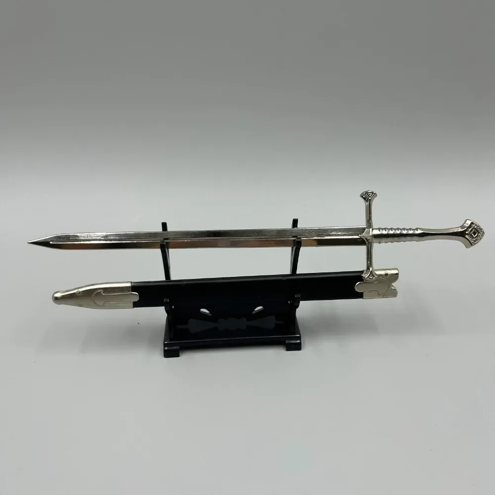 22 centimetri Narthil Spada Più Aragorn Gondor Re Arma Medievale Anello di Metallo Katana Samurai Spada Portachiavi Ornamenti Regali Giocattoli Ragazzi