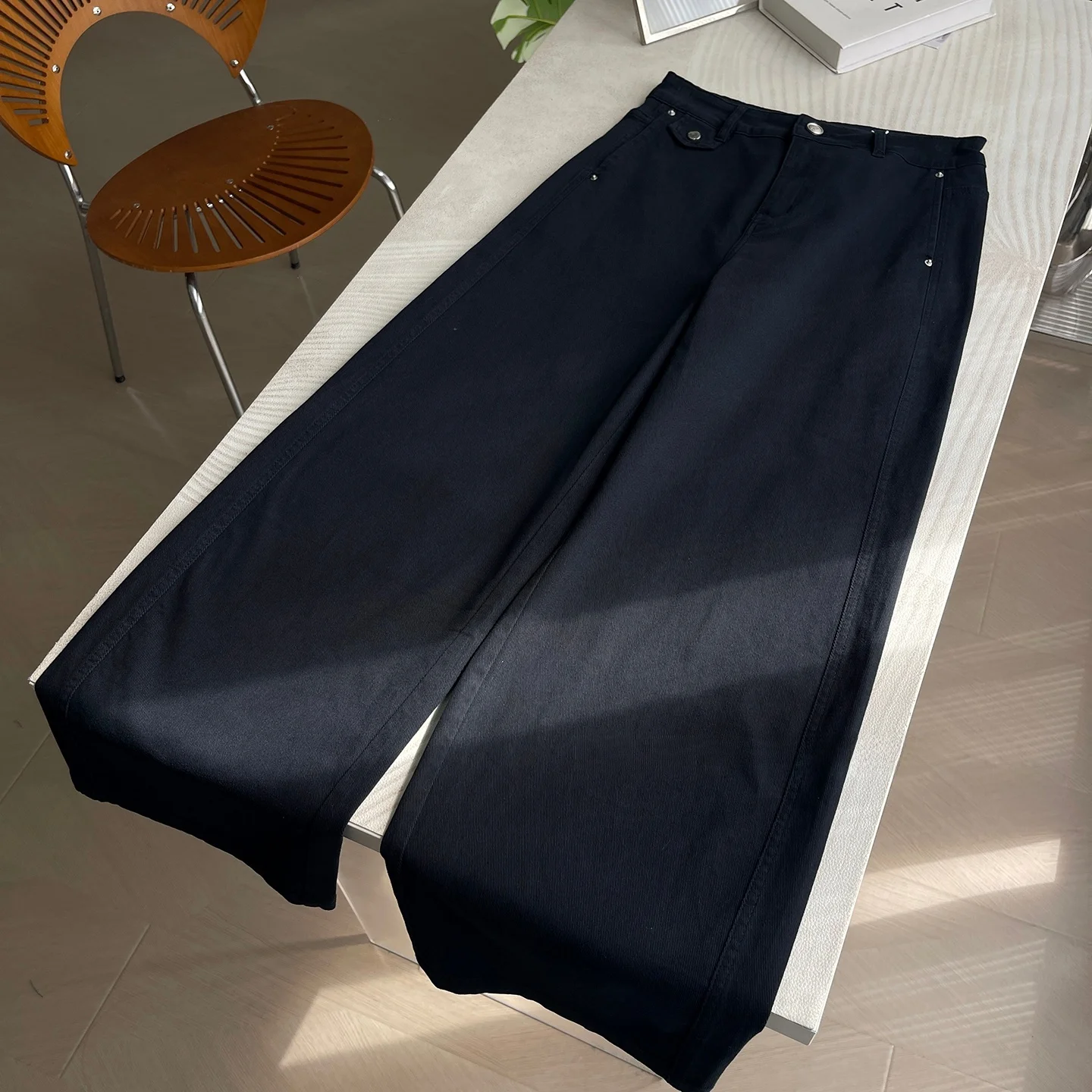 Casual Loose Straight Leg Jeans Versatile Comfortable Commute Slimming Effect Good Fit Women's Natural Waist Pocket Detail