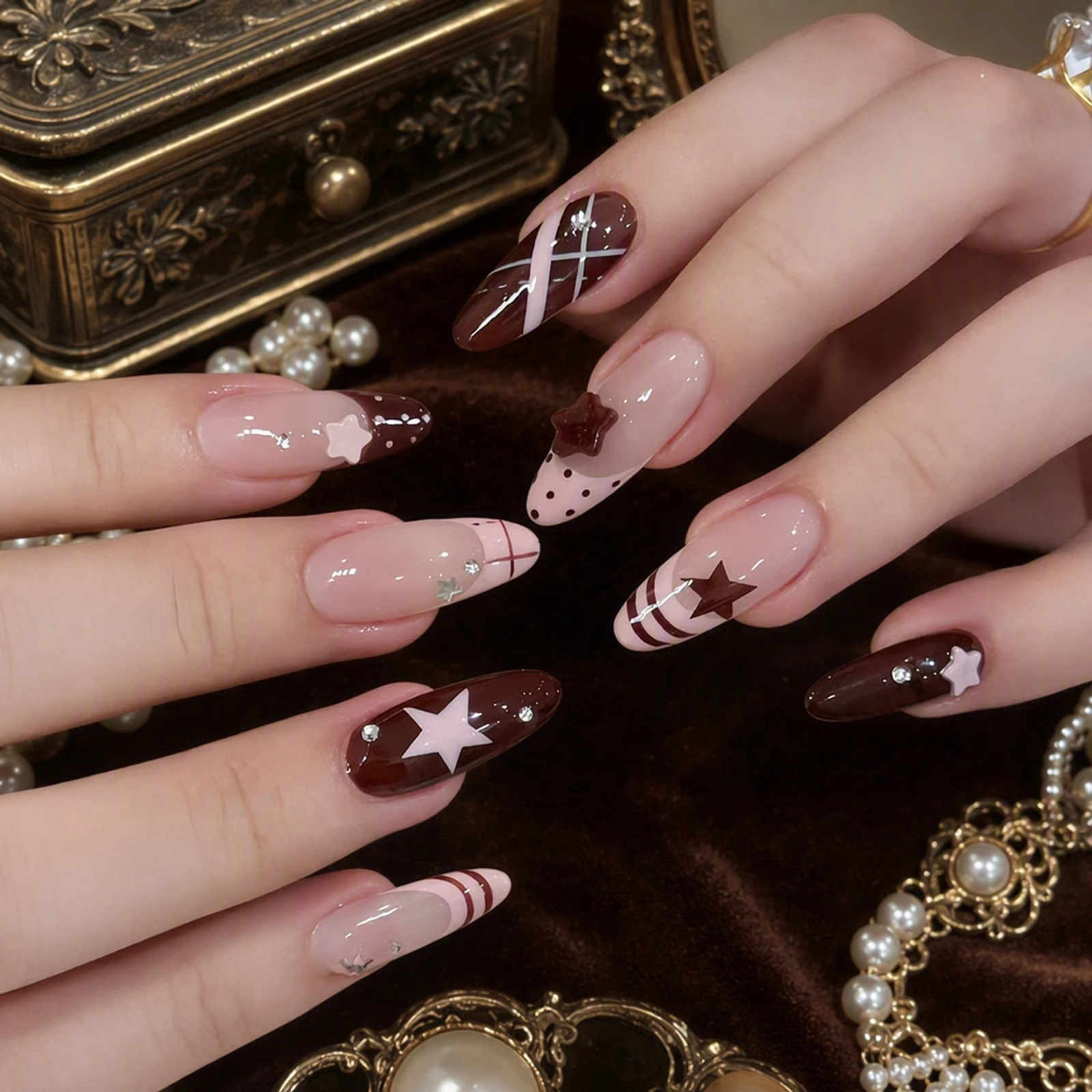 Elegant Press On Nails Almond Resin Gel Brown Pink Plaid Star Glitter Tips for Fall Winter Daily Wear Parties Photos 24Pcs