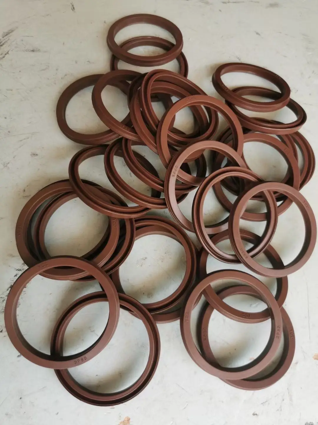 

Hydraulic paper holder parts seal ring(Please contact customer service for specific prices)Corrugated board production line