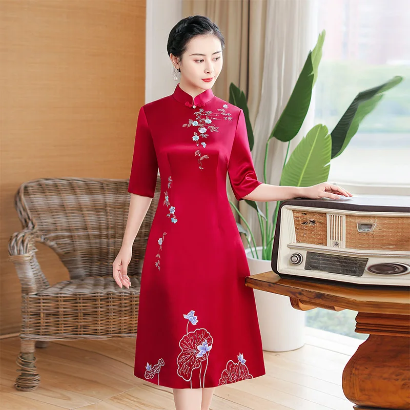 

New Spring/Summer High Quality Real Silk Cheongsam Qipao Women Dress Vintage Improved Chinese Etiquette Banquet