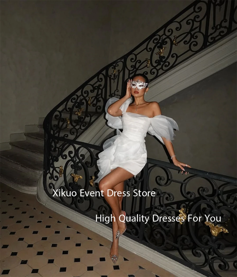 Xikuo Abiti da sposa corti in organza sexy sopra il ginocchio Abiti da sposa Donna Cocktail Maniche a sbuffo Robe De Mariée Personalizzato