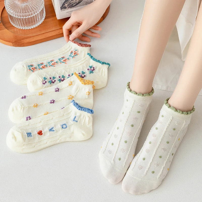 5 Pairs Set Flowers Socks Women Pack Ankle Harajuku Kawaii Cute Cotton Skarpetkie Damski Bohemia Style Floral Invisible Socks