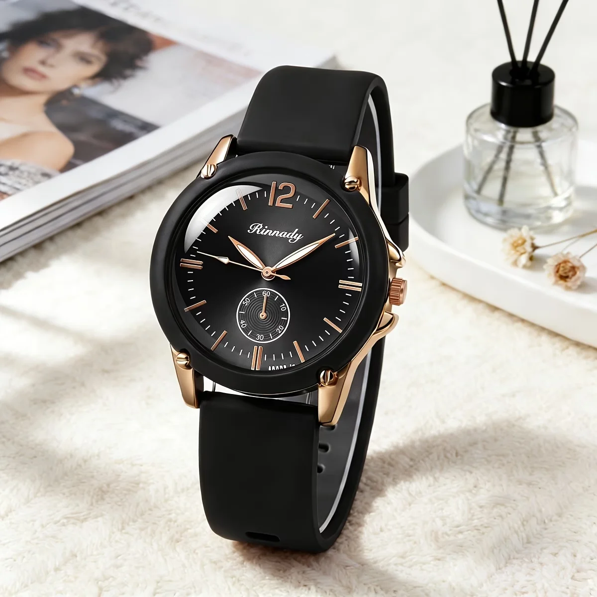 Fashion Candy Color Silicone Strap Women Quartz Watch Round Dial Girls Students Sports Wristwatches Relogio Feminino