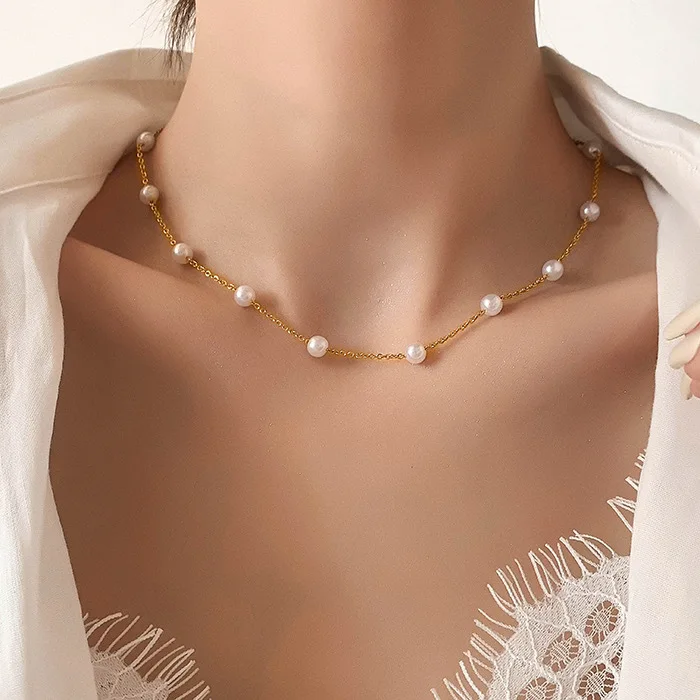 Hot Sale Four Leaves yellow pearl Necklace 925 Sterling Silver Jewelry 18k gold chain for Ladies Party Favo image 3