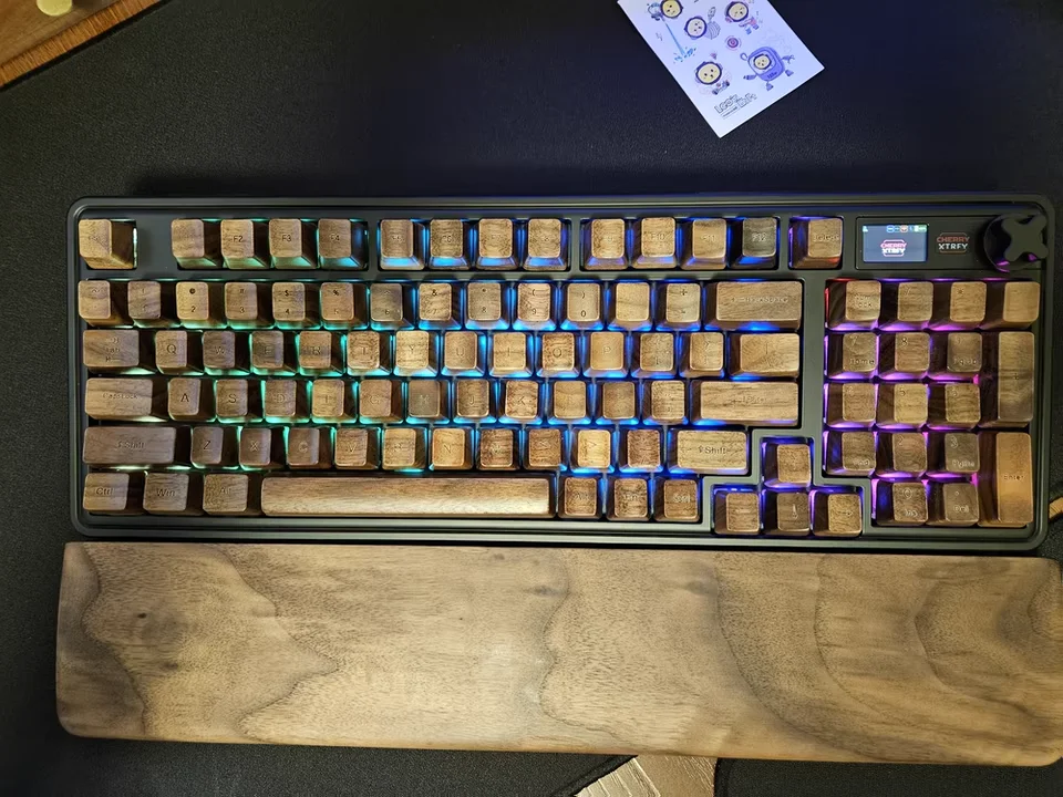 الجوز الأسود كيكابس مخصص الخشب OEM الملف الشخصي Keycap الفنان الأصلي شخصية نقطة مفتاح كاب للألعاب Wooting لوحة المفاتيح هدية