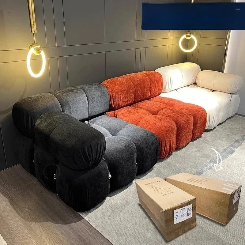 Der perfekte Sofa-Check: So wohnen Sie stilvoll und bequem mit Sofas fürs Wohnzimmer