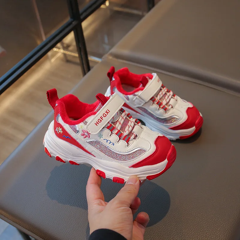 

Girls Sports Shoes Shiny Sweet Children Running Shoes Hook&loop Soft Bottom 2026 Brand New Kids Sneakers Fashion Versatile Trend