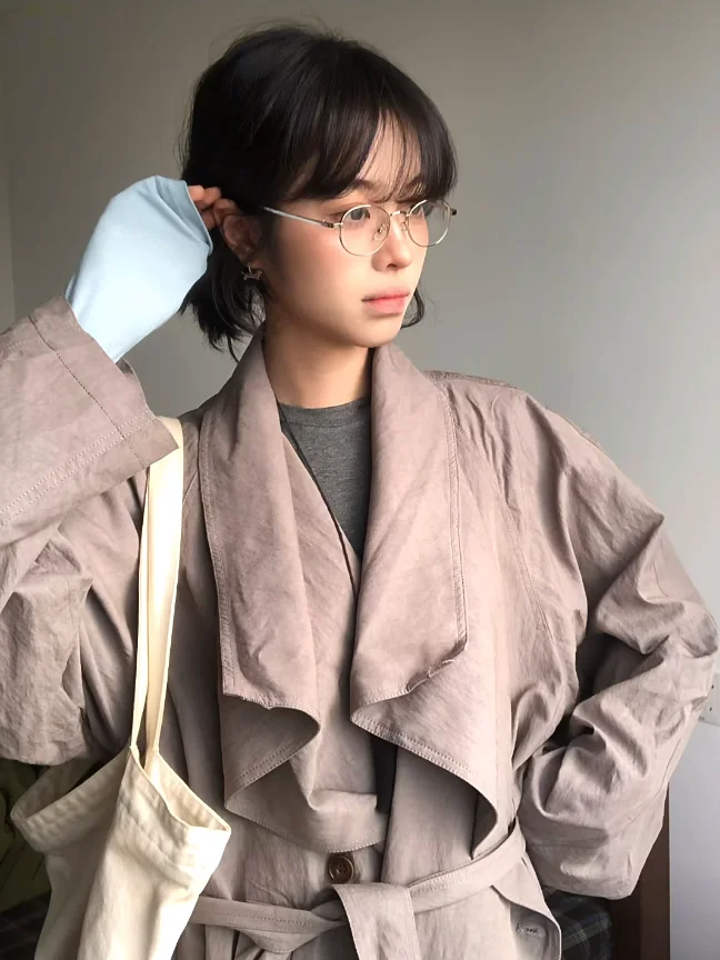 2025 ฤดูใบไม้ผลิ/ฤดูร้อนใหม่ผู้หญิง Windbreaker Coat หลวมคอ Commuter ยาว Windbreaker