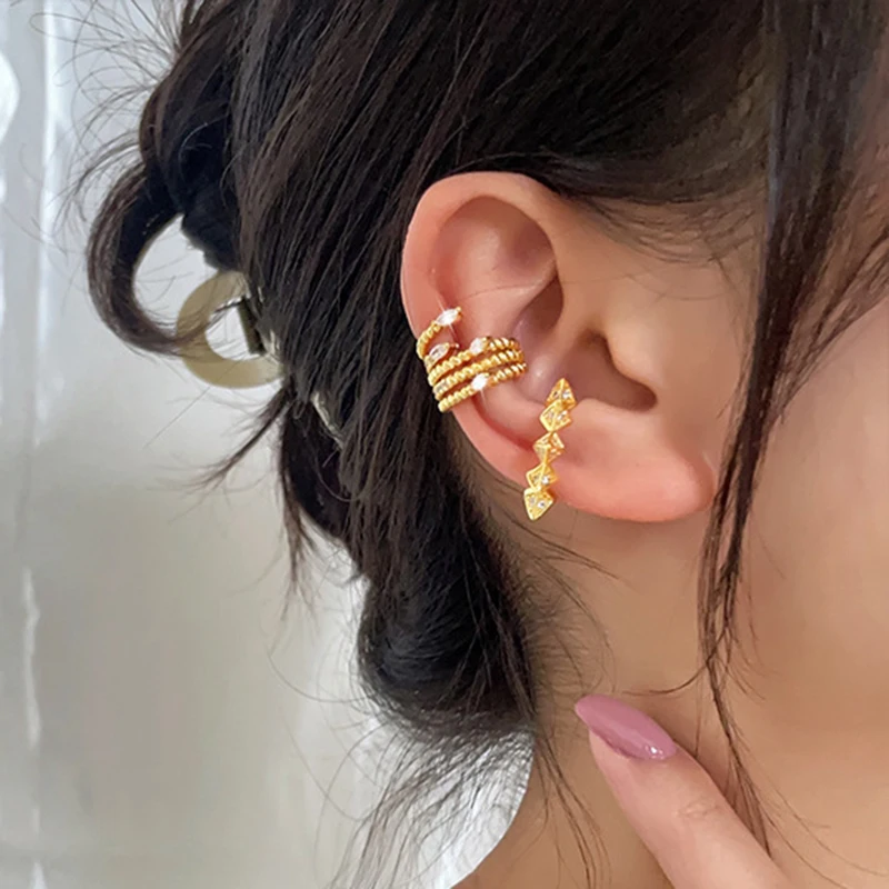 1pc No Pierced Rivet Earcuff Earrings For Women Cool Punk Silver Color Angle Wings Cartilage Ear Bone Clip Fake Piercing EF003