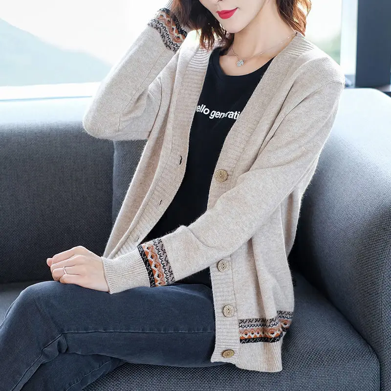 2024 New Autumn And Winter Women's Fashion Knitted Cardigan Women's Outer Wear Top Sweater Long Sleeve T-shirt Coat