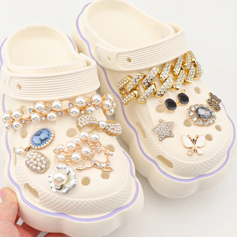 

New Jewelry Shoe Charms Pins Shoe Chain Decorative Buckle Diamond Garden Shoes Accessories for Girls Boys Gifts 1PCS