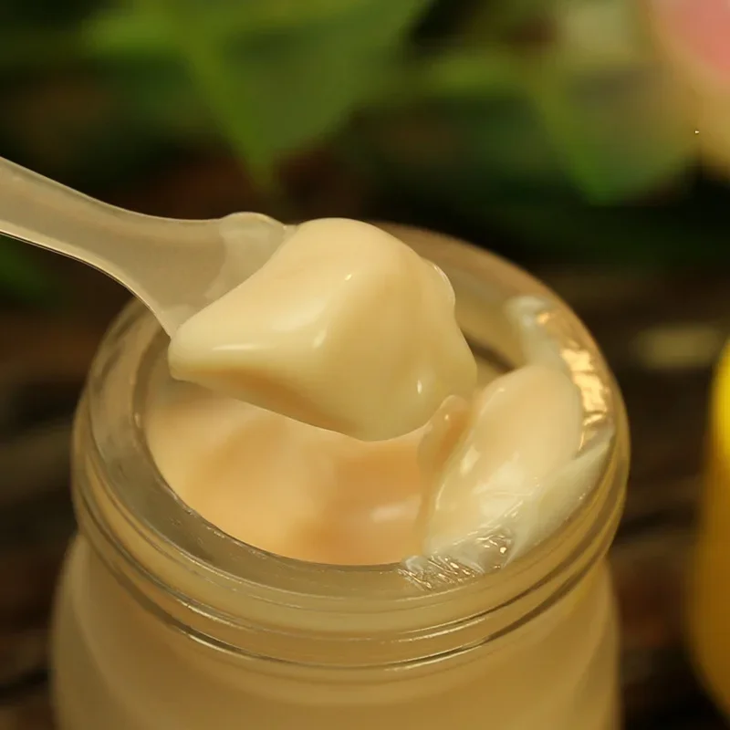 Chunjuan Yellow Ginseng Cream Set 2x30g Moisturizing & Anti-Aging Face Cream Chinese Skincare Revitalizing & Nourishing