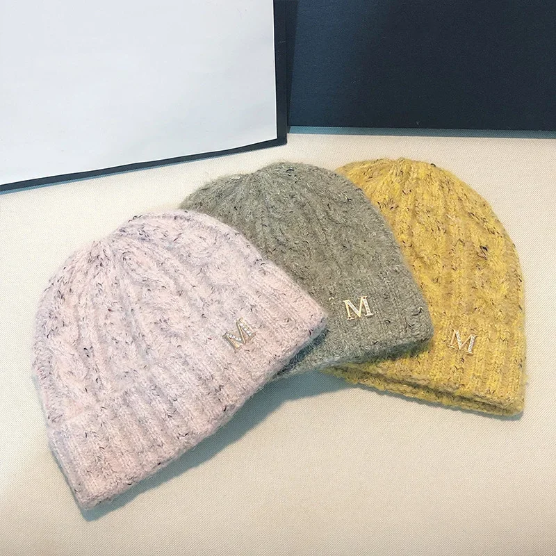 New Women's Hats Winter Thick Warm Knitted Hats Solid Color Letter M Soft Beanie