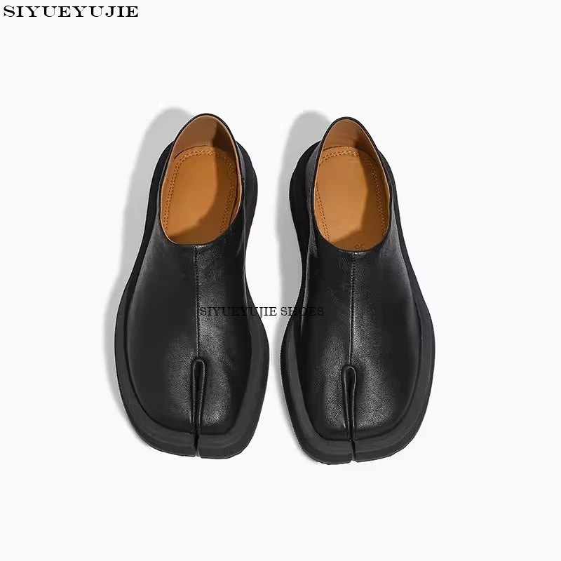 

New Split Toe Flats Women Slip-On Casual Shoes Women Fashion Mary Janes Shoes Pig Hoof Shoes Woman Loafers chaussure femme 35-46