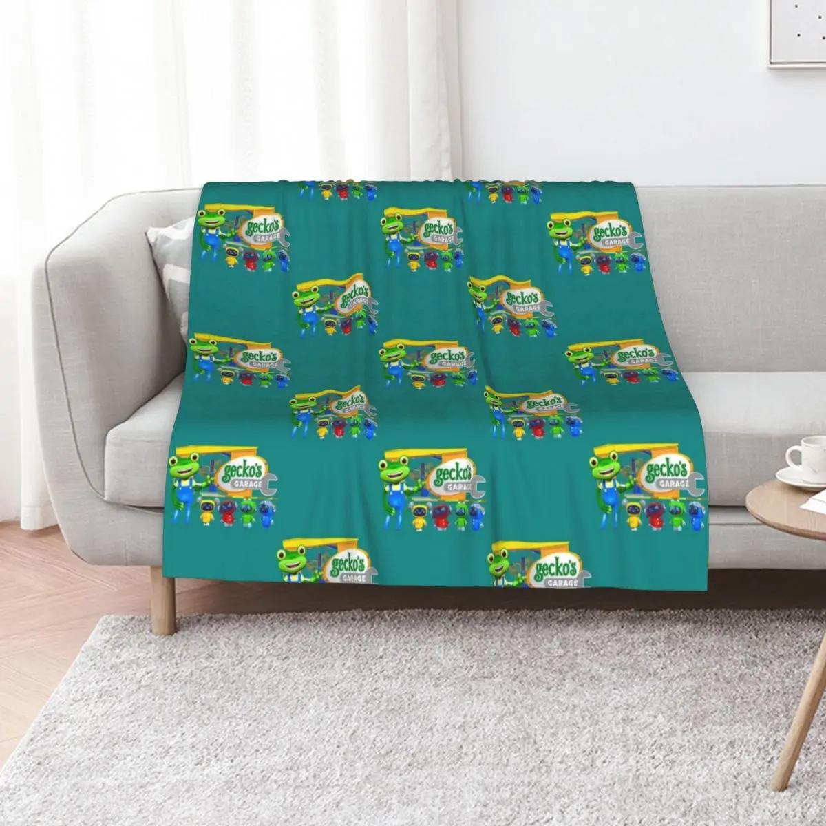 Geckos garage kidshoodie Throw Blanket for sofa Shaggy funny gift anime Furrys Decorative Sofas Blankets