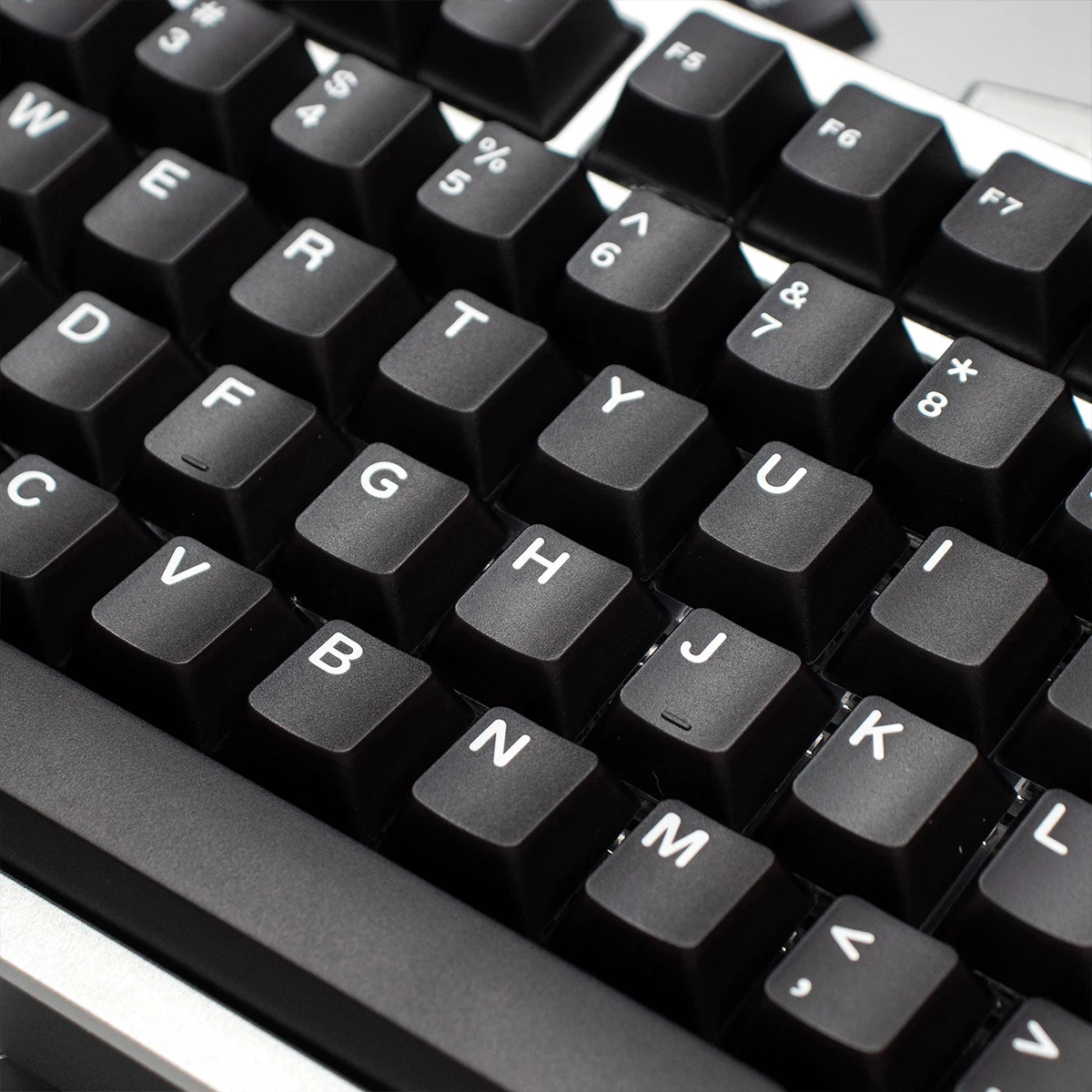 GMK WOB Double Shot 114-Key PBT Black Keycaps
