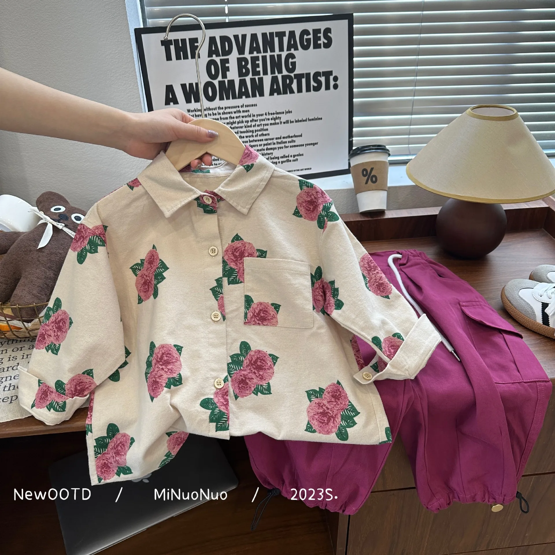 

Детская одежда, Детская рубашка с цветочным принтом, осень 2023, Повседневная рубашка в Корейском стиле для мальчиков и девочек, милый детский топ в Корейском стиле