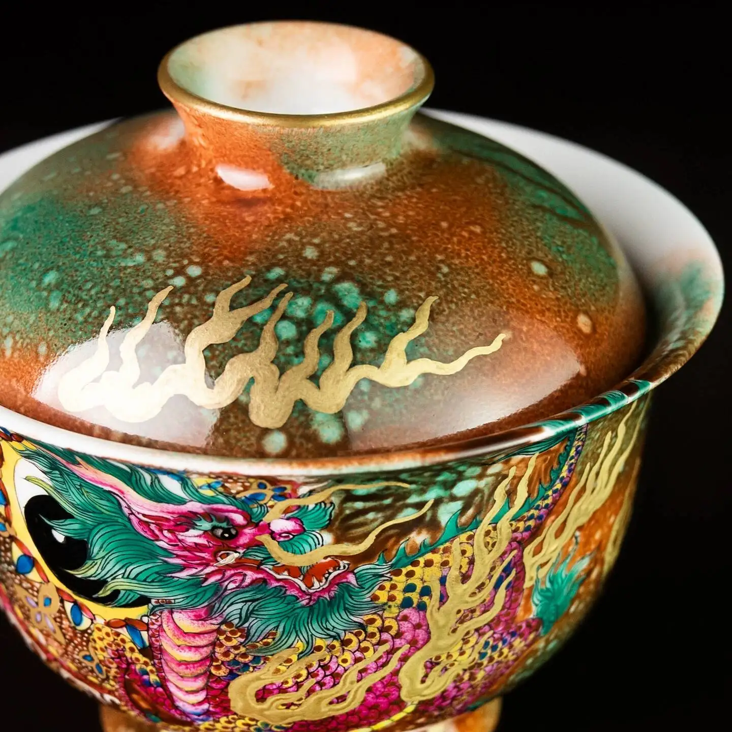 Sacred Mountain Jingdezhen Hand-Painted Enamel Unicorn Fantasy National Style Design Ware Handmade Ceramic Set Gaiwan Tea Cup