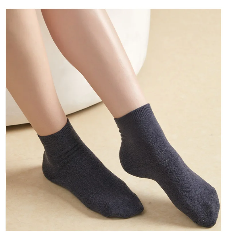 Birdtree 35.8%Real Silk 34.3% Sheep Wool Socks 3PCS Solid Warm Comfortable Sweat Absorption Anti-friction Socks Autumn P41488QD