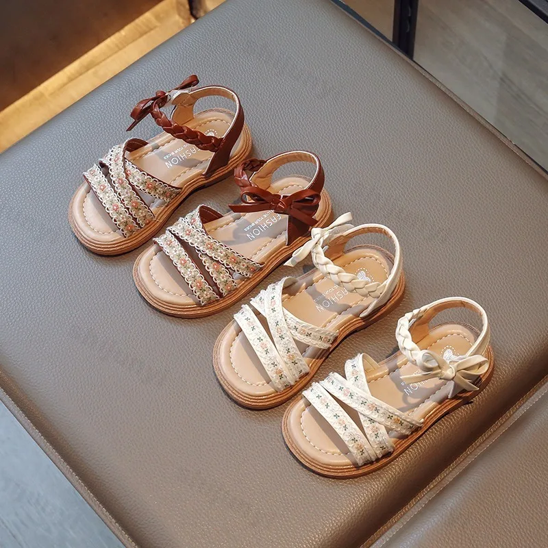 

Girl Sandals 2025 Summer Kids Outdoor Open-toe Flats Beach Shoes Sweet Fashion Embroider Causal Children's Princess Sandals