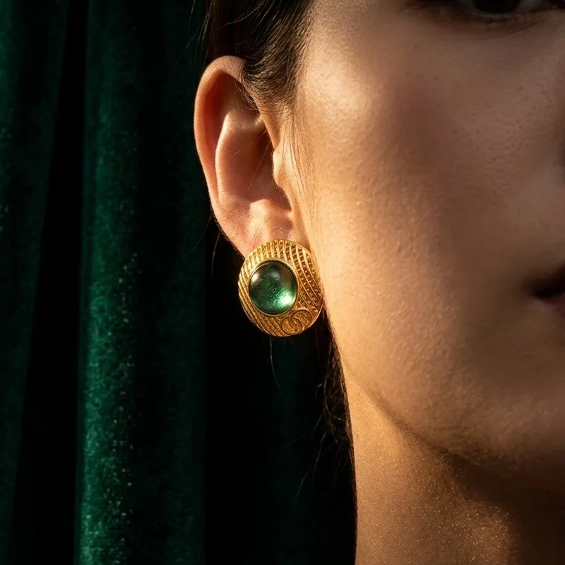 CarlidanaEuropean and American retro-style earrings, grid-shaped round elegant earrings, light luxury foreign trade accessories,