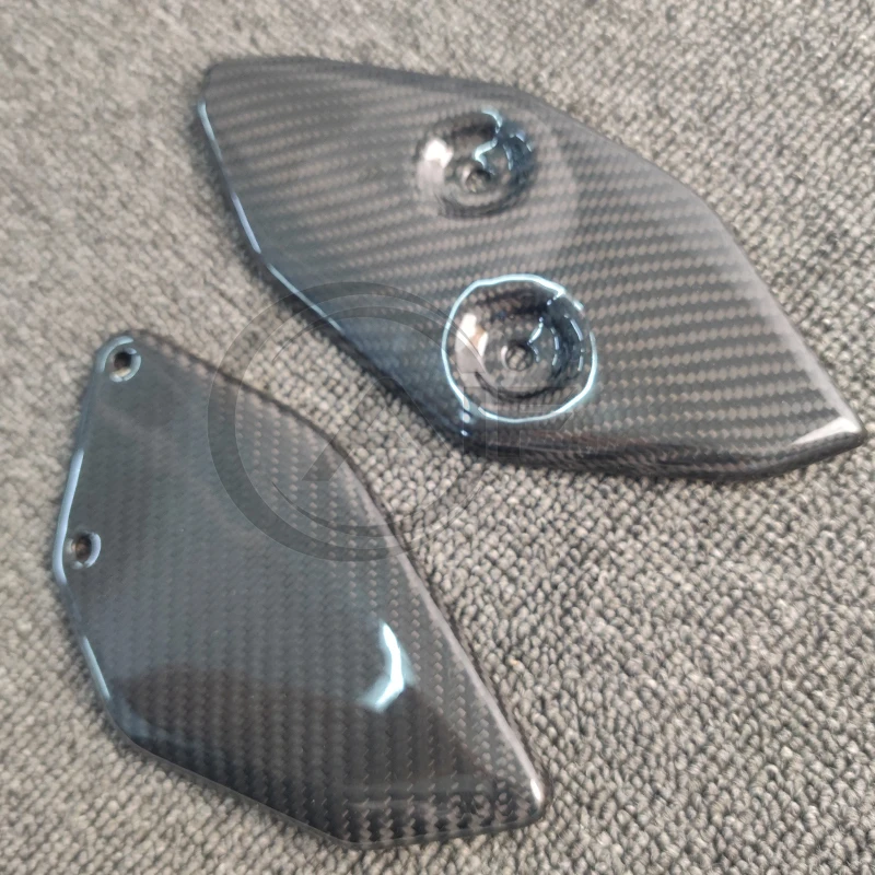 

100% Carbon Fiber Rear Seat Footstool Foot Cover for Yamaha R3 R25 2019-2025 Model Year Motorcycle Accessories