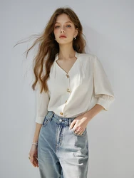 FSLE French V-neck Loose Cozy Style Shirt for Women Spring and Summer Three-quarter Sleeve Loose Top Shirt Female 24FS12069