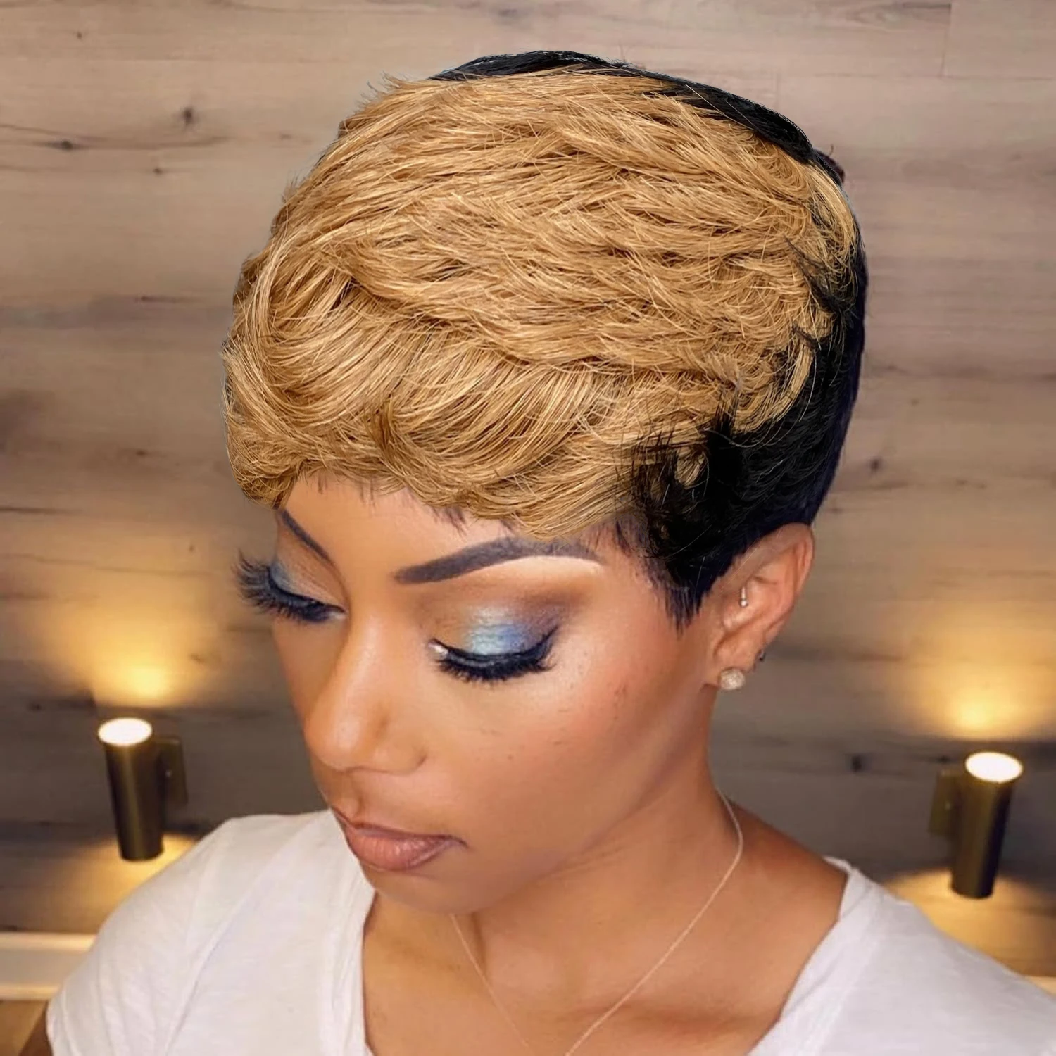 인간의 머리 픽시 컷 가발 웨이브 여성용 완전 기계 제작 가발