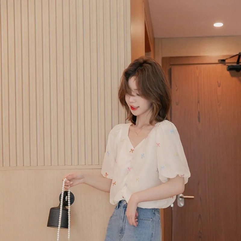 Women Summer Fashion Loose Temperament Printing V-neck Sweet Short Sleeve Chiffon Shirts Women Clothes Casual All-match Tops