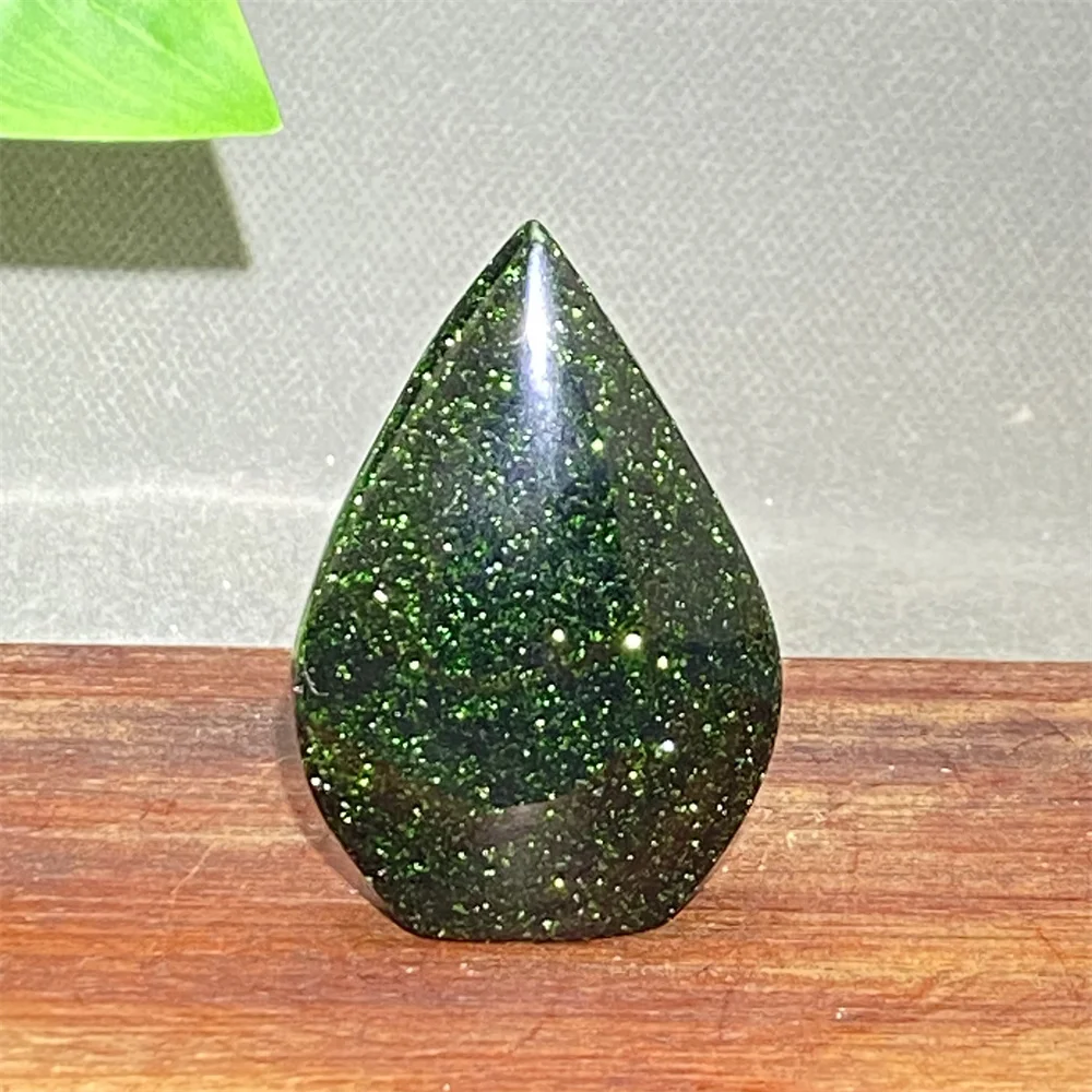 Natural Green Sandstone Glittering Crystal Ornaments For Home Decoration To Attract Wealth  Witchcraft And Ritual Holiday Gifts