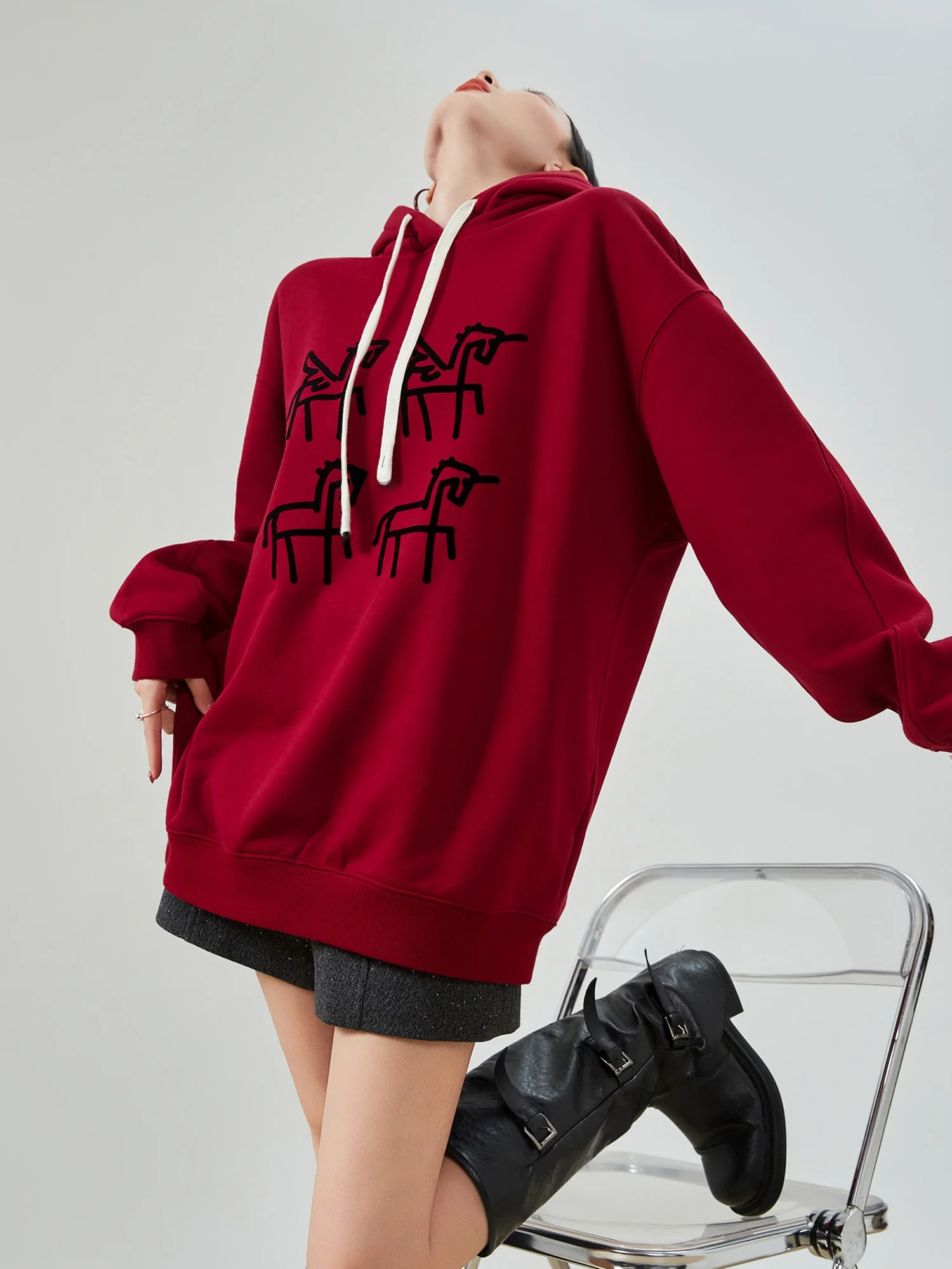 

Новая женская красная толстовка-худи на Новый год, весна 2026, повседневная, свободного кроя, из полиэстера, с длинными рукавами