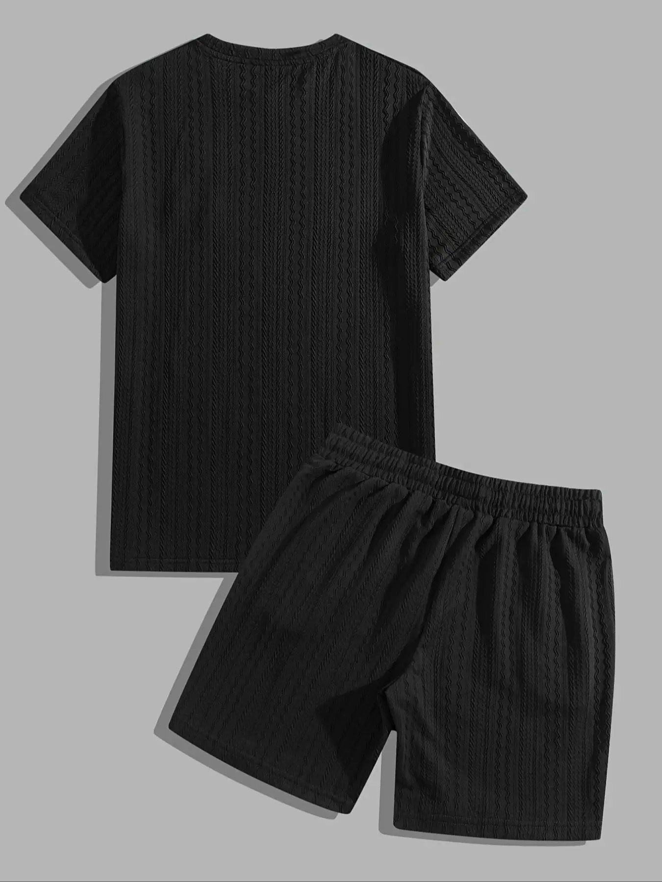 Men's Fixed Textured Elastic T-Shirt and Elastic Waist Shorts Set, Regular Fitted Casual Round Neck Short-Sleeved T-Shirt and Flap Pocket Pants Shorts, Men's Summer Clothing