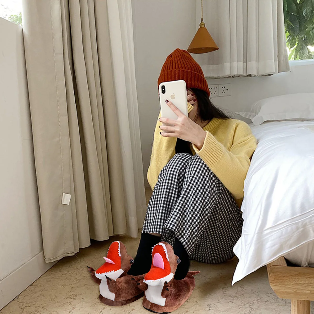 

1Pair Warm Cotton Slippers Indoor Fall Winter Home Shoes Breathable Soft Lightweight Cartoon Footwear Fall and Winter Slippers