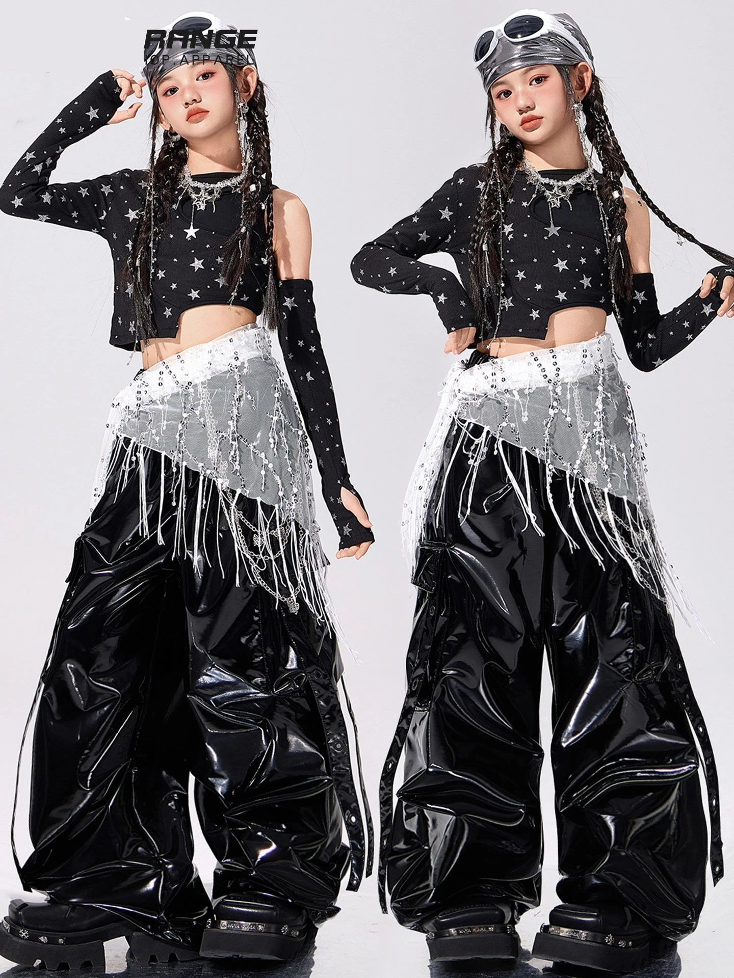 ชุดเต้นฮิปฮอปสีดำสำหรับเด็กผู้หญิง เสื้อครอปโชว์เอว กางเกงหนัง แขนยาว ประดับเลื่อม ชุดเต้นแจ๊ส ชุดแสดง รุ่น BL18188