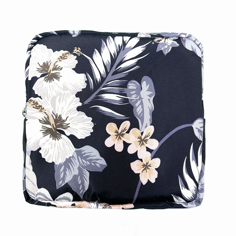 Sanitary napkin storage bag  portable waterproof cosmetic bag, small bag, coin purse  napkin storage bag