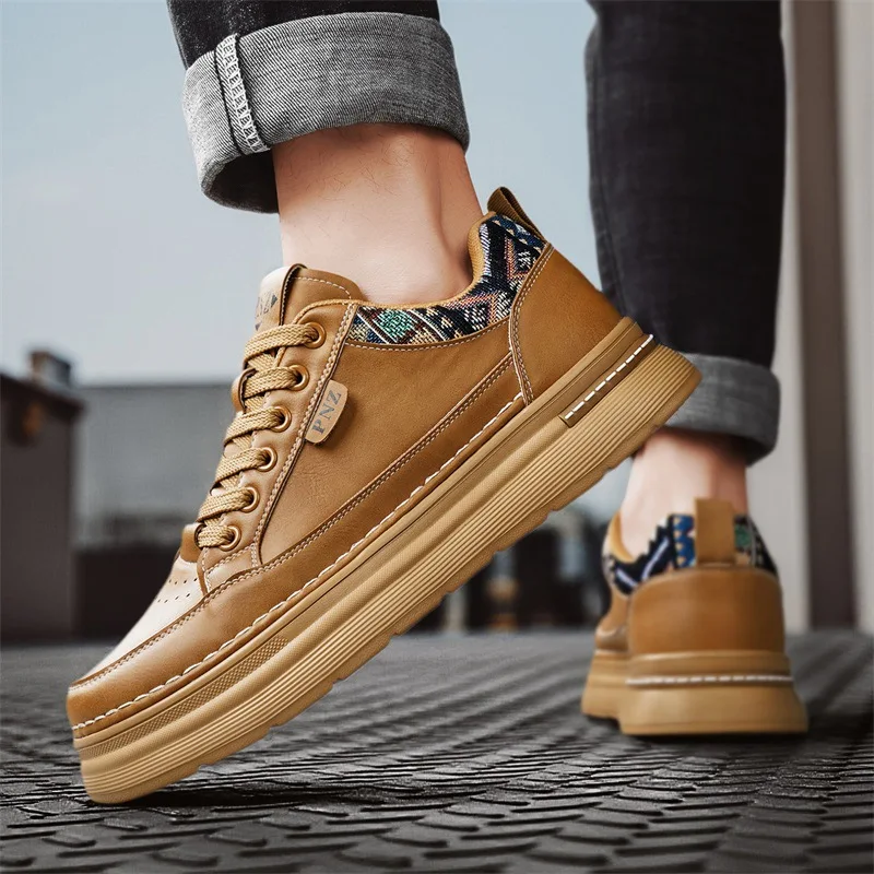 

Men Casual Leather Shoes Breathable Mesh Sneakers Lightweight No-slip Work Board Shoes Fashion Versatile Sports Sneakers for Men