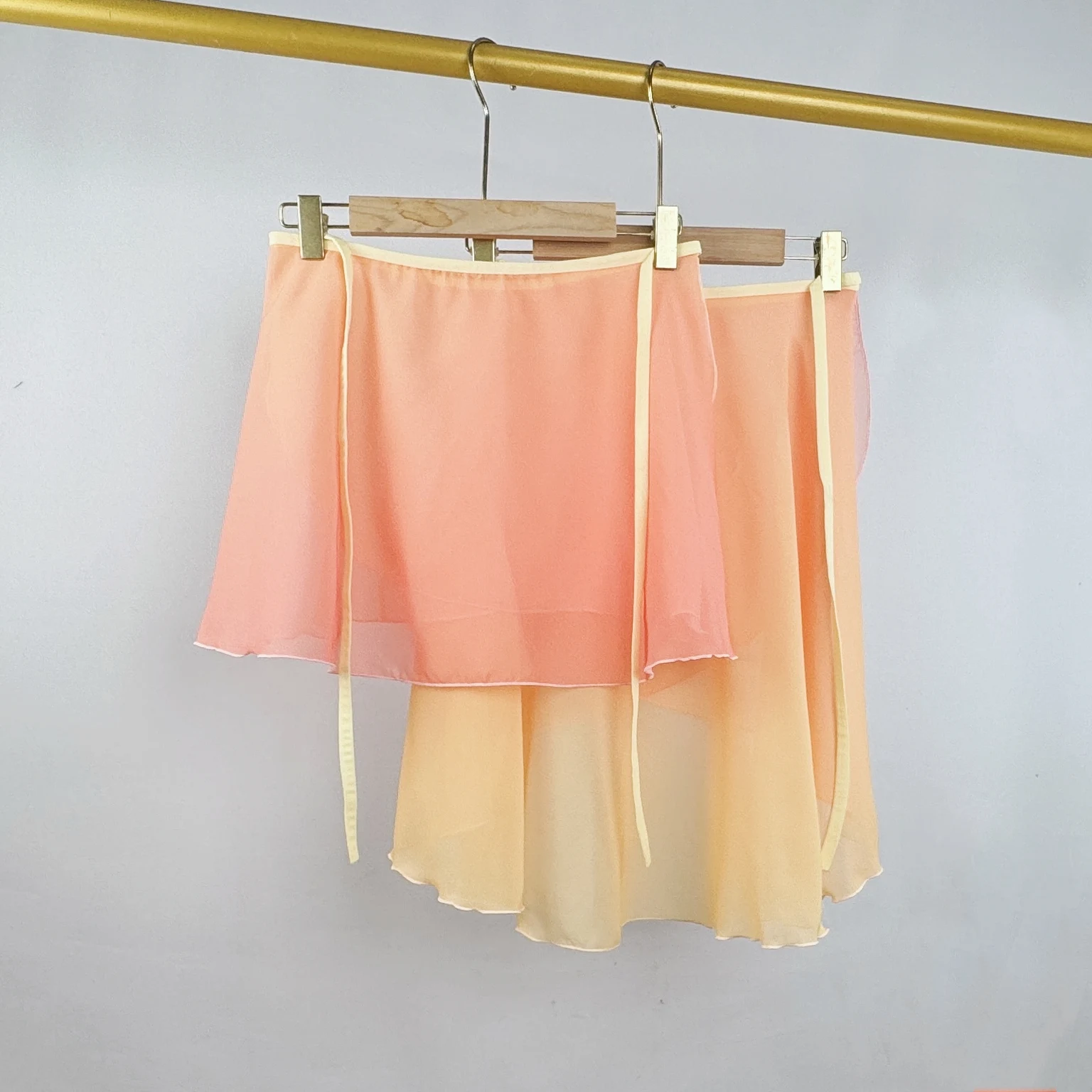 

Женский балетный танцевальный костюм для взрослых, градиентный цвет, цельная тренировочная короткая юбка на шнуровке, гимнастическое трико, платье-пачка