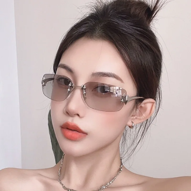 Rectangle Rimless Suneyeglass Lady Brand Design Metal Rivet Sunglasses Outdoors Casual Vacation TRAVEL UV Protection