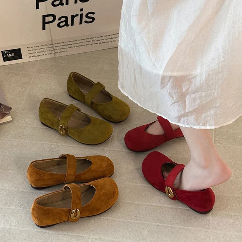 Women's Flat Bottom Slip-On Soft Sole Magic Tape Bean Shoes Spring Autumn New Style Versatile for Skirts Red Single Shoes
