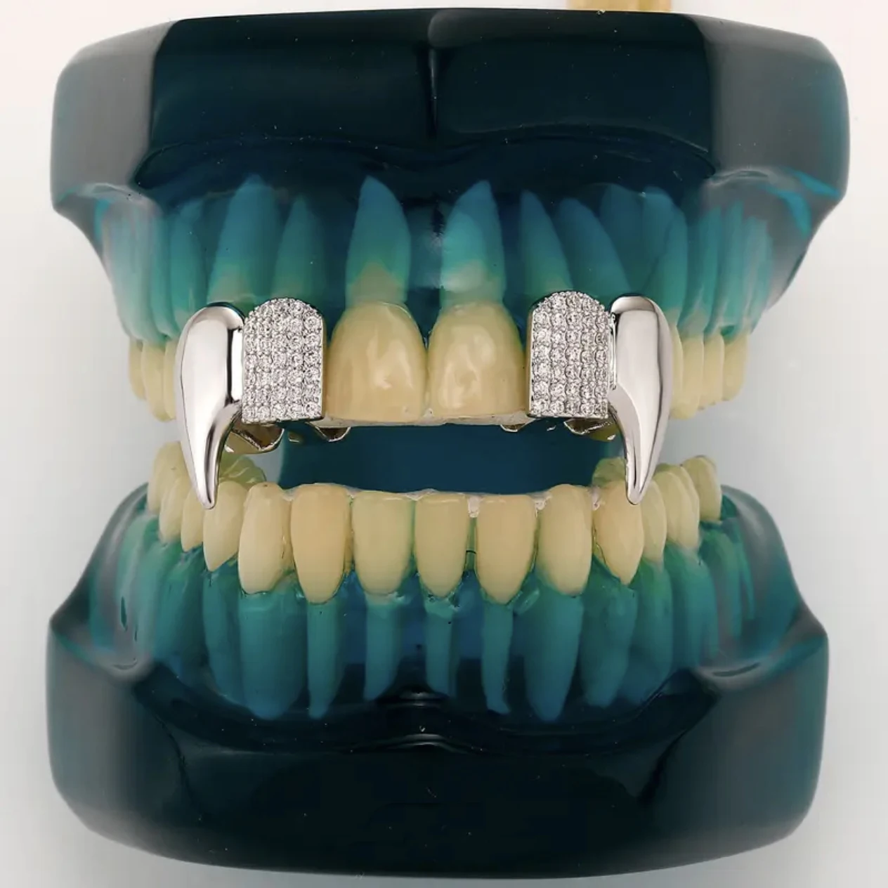 Sharp-Tooth Electroplated Zirc - огляд і ціна Body Jewelry Men