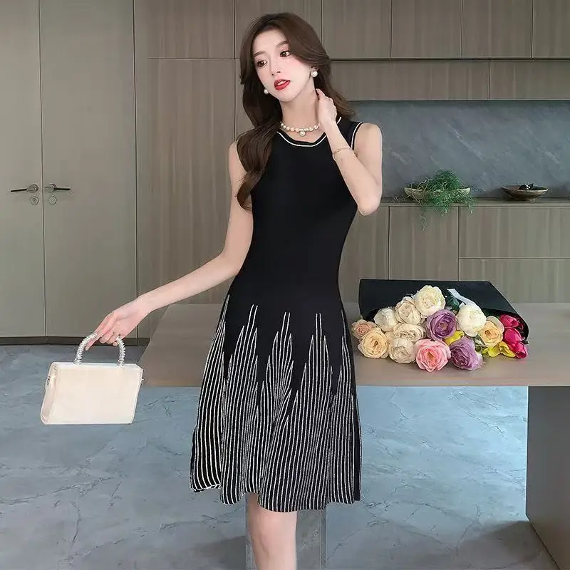 Francuska Sukienka Dzianinowa Bez Rękawów z Temperamentem Damska Letnia Nowa Sukienka z Dekoltem O-Neck z Wysokim Stanem Wyszczuplająca Sukienka Codzienna Biurowa Sukienka typu Vest w Linii A